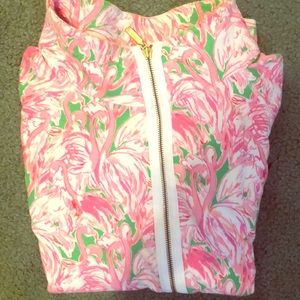 Lilly popover